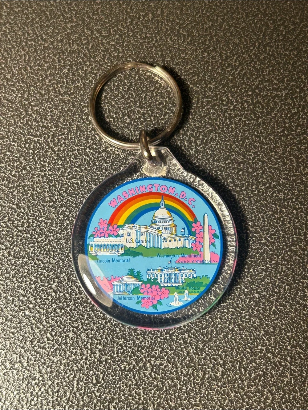Washington D.C. Rainbow Souvenir Keychain, Travel, Souvenirs, Memorabilia